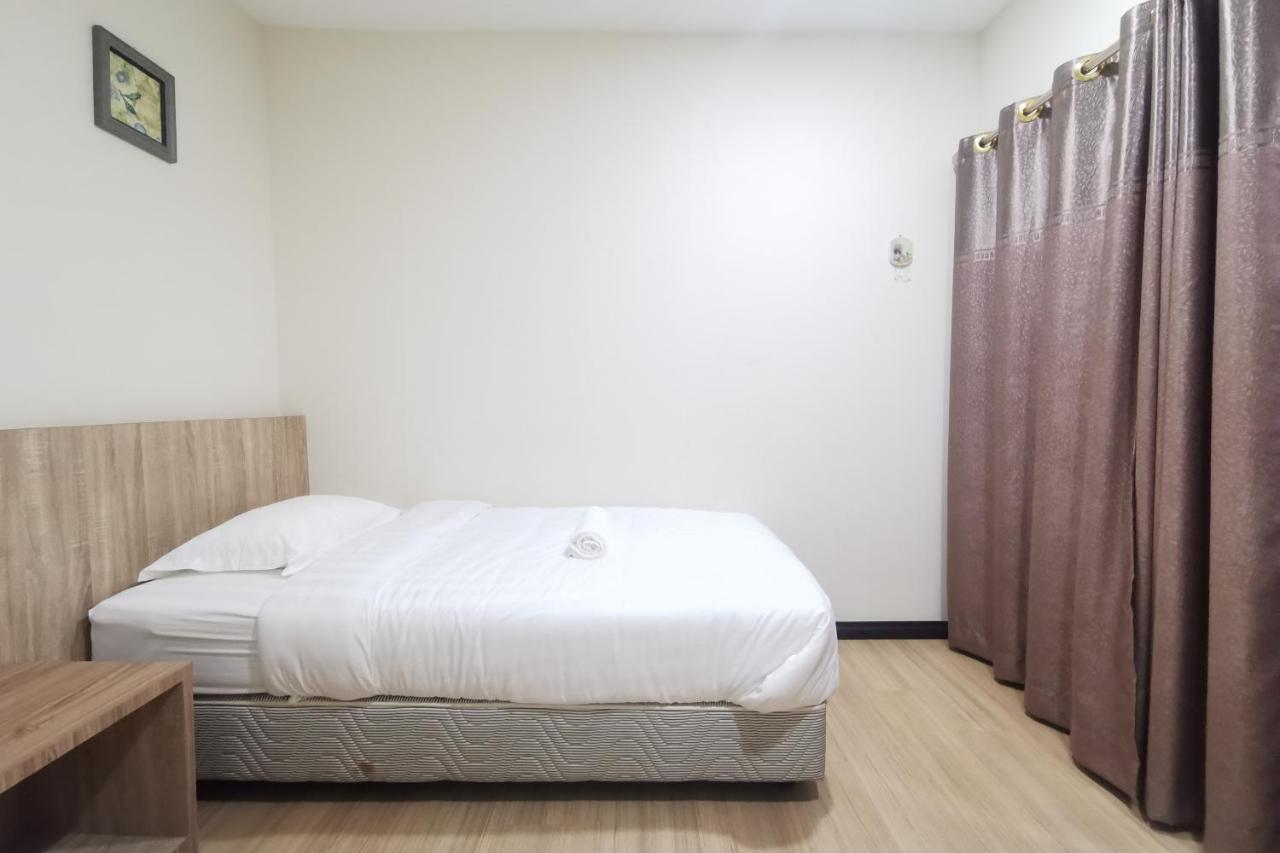 Spot On 90084 Room 123 Semporna Exterior photo